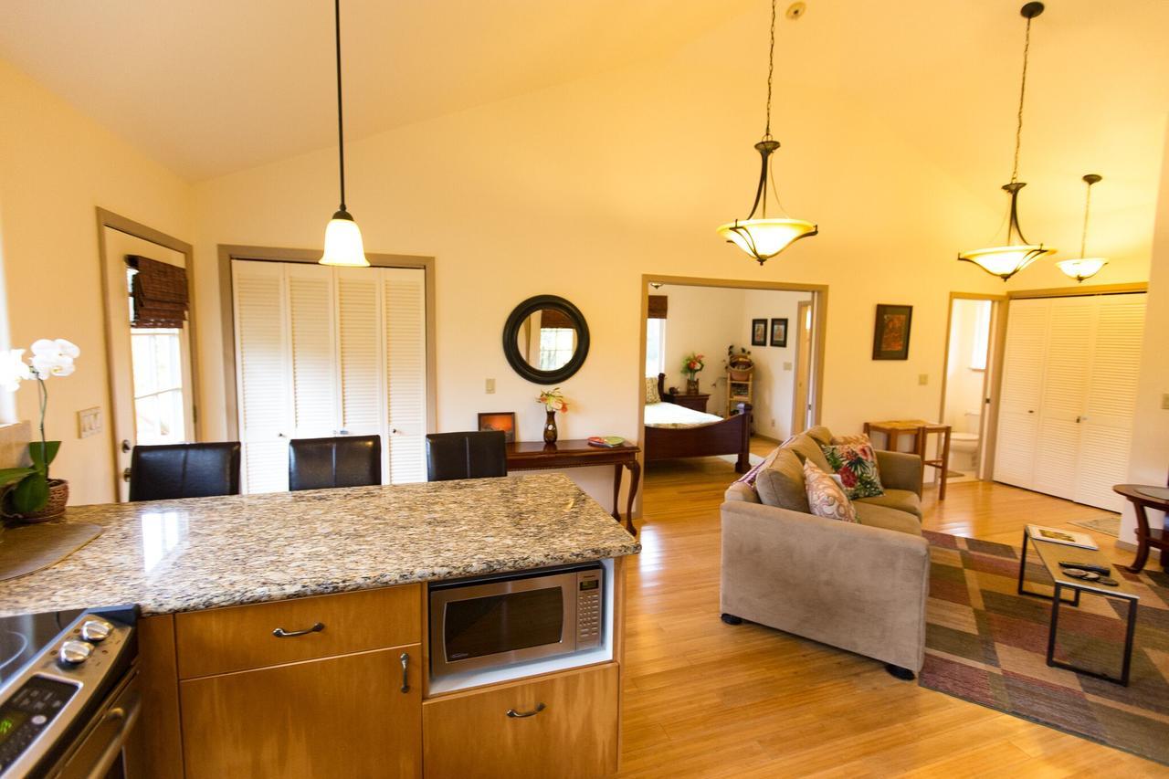 Kuuipo Cottage Mountain View Екстериор снимка